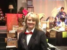 Red Belly Rooster Auction: Patty Brown - Auctioneer - Fayetteville, GA - Hero Gallery 2