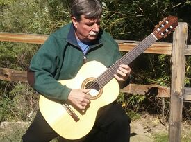 Judson Walp Classical Guitarist - Guitarist - Eugene, OR - Hero Gallery 4