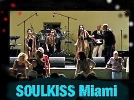 SOULKISS Miami - Cover Band - Plantation, FL - Hero Gallery 4