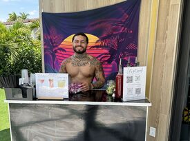 Elite Bartender Babes - Bartender - Miami, FL - Hero Gallery 3