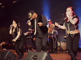 Soultry | Motown, Funk & Variety Show - Cover Band - San Diego, CA - Hero Gallery 2
