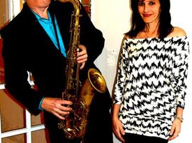 Dave Jones - Solo jazz sax, duos and bands. - Saxophonist - Biloxi, MS - Hero Gallery 2