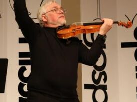 Igor Antipov - Violinist - Deerfield, IL - Hero Gallery 3