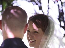 Diva Matters Ministry - Wedding Officiant - Portland, OR - Hero Gallery 1