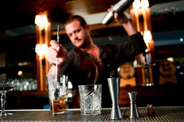 Unlimited Liabilities- Bartender Services - Bartender - Los Angeles, CA - Hero Main