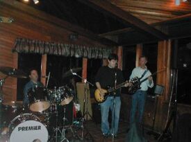 The Redeemers - Cover Band - Rhinebeck, NY - Hero Gallery 2