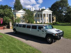 Heavenly Coach Limos - Party Bus - Steubenville, OH - Hero Gallery 3