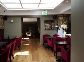 Le Petit Paris - Wine Room - Restaurant - Los Angeles, CA - Hero Gallery 2