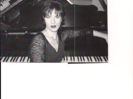 Julianne Markavitch - Classical Pianist - Hamilton, NJ - Hero Gallery 2