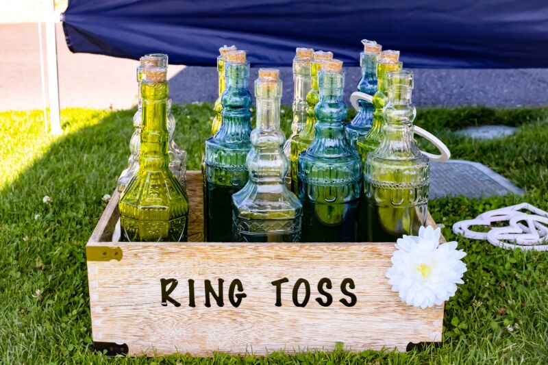 Carnival party ideas - ring toss