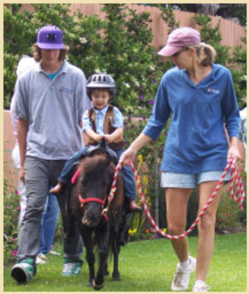 Hooves & Paws Mobile Petting Zoo & Ponies - Petting Zoo - Vista, CA - Hero Main