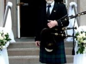 Jerry Cashion-professional bagpiper - Bagpiper - Queensbury, NY - Hero Gallery 1