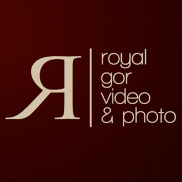 Royal Gor Studio - Photographer - Burbank, CA - Hero Main