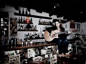 Carrie Cooley - Singer Guitarist - Tallahassee, FL - Hero Gallery 4