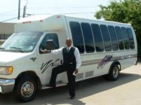 Infinity Sedan & Coach - Party Bus - Addison, TX - Hero Gallery 1