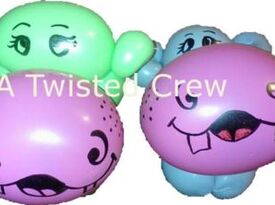 A Twisted Crew - Balloon Twister - Bedford, TX - Hero Gallery 3