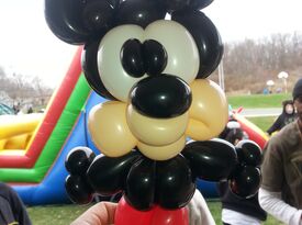 Twisty Bros Event Entertainment - Balloon Twister - Waterbury, CT - Hero Gallery 1
