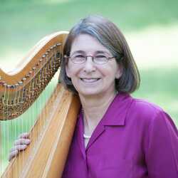 Helen Rifas, harpist, profile image
