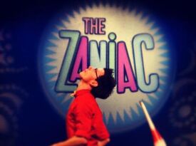 Alex Zerbe - Comedy, Magic and Juggling - Comedy Magician - Seattle, WA - Hero Gallery 3