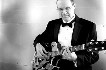 Tom Godfrey: Solo Guitar - Jazz Guitarist - Albuquerque, NM - Hero Main