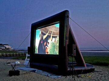 Movie Time Outdoor Movies - Outdoor Movie Screen Rental - Middlefield, CT - Hero Main