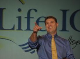 Neil Ihde - Life IQ - Motivational Speaker - Wisconsin Dells, WI - Hero Gallery 4