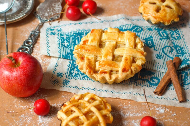 Fall party ideas - mini apple pie