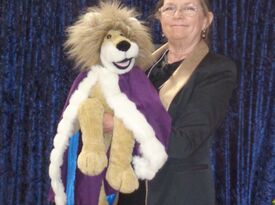 Magic, Puppets and Caricatures by Jennifer West - Puppeteer - Lake Forest, CA - Hero Gallery 4