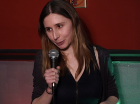 Tricia Thomson - Stand Up Comedian - Somerville, MA - Hero Gallery 1