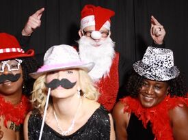 Brilliant Photo Booth - Photo Booth - High Springs, FL - Hero Gallery 3