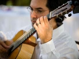 Eddy Lugo - Classical Guitarist - Tampa, FL - Hero Gallery 4
