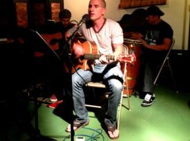 Jorge Hierro - Acoustic Guitarist - Fort Lauderdale, FL - Hero Gallery 3