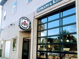 Black Fleet Brewing Taproom & Kitchen - Brewery - Tacoma, WA - Hero Gallery 3