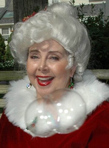 Mrs. Kitty Christmas Claus - Santa Claus - Paramus, NJ - Hero Main