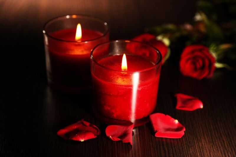Romantic candles Valentine’s Day Party Ideas