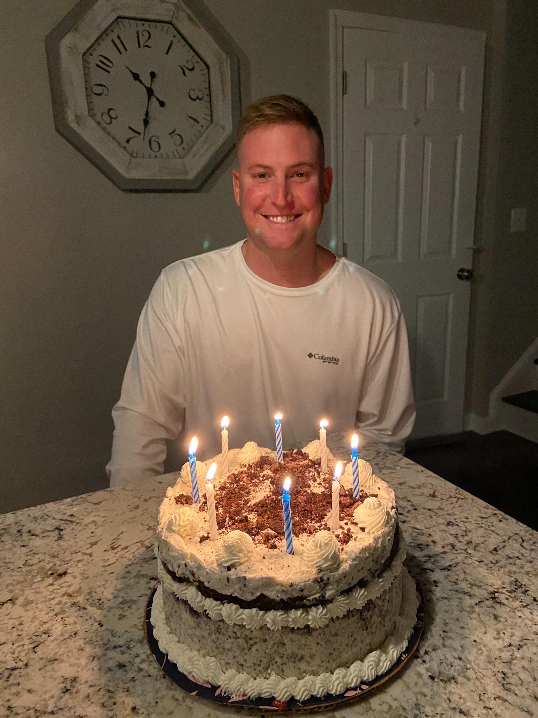 Kyle turns 27! This year's cake is an ice cream oreo cake! The best one to-date. 