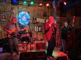 Rust Bucket Roadies - Country Band - Tupelo, MS - Hero Gallery 2