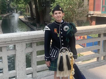 Max Steele Bagpiper - Bagpiper - San Antonio, TX - Hero Main