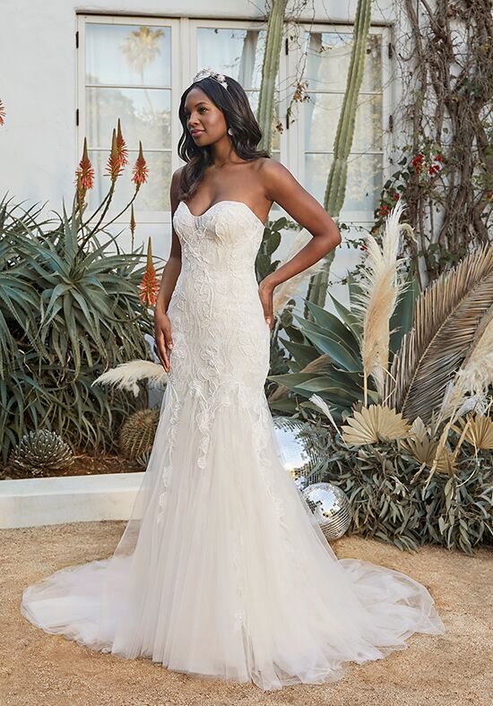 Casablanca Wedding Dresses