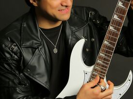 Aksel Allouch Solo - Singer Guitarist - Boston, MA - Hero Gallery 1