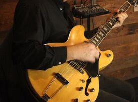 Marty Crum - Guitarist - Springfield, TN - Hero Gallery 3