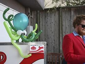 BigRed Balloon Art & Entertainment - Balloon Twister - Los Angeles, CA - Hero Gallery 2