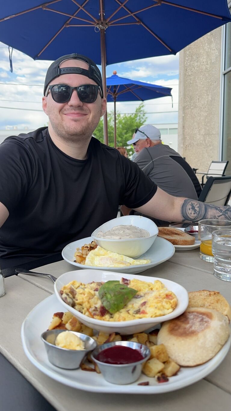 Trying new restaurants in the Des Moines area is our favorite date night activity 