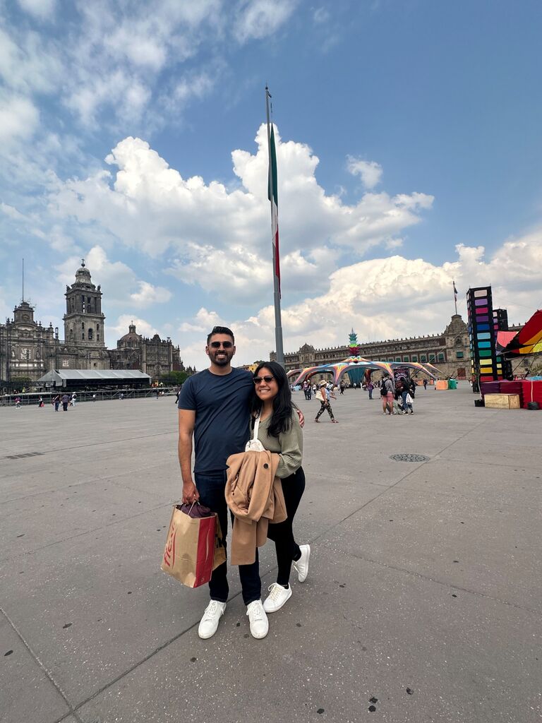 Ciudad de México! Both Vashti and Parthav come from different cultural backgrounds but they love sharing and learning about their roots! 

Fun Fact: Parthav is an avid Duolingo learner is Spanish! 