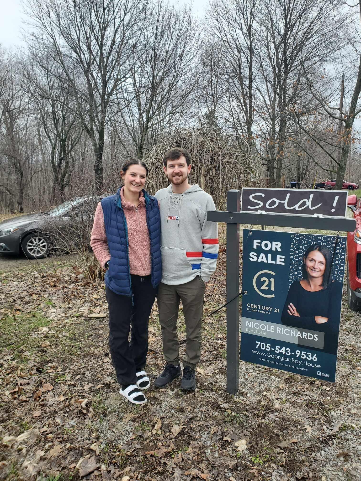 After deciding to put off buying a house and save, an opportunity arose that Matt & Alex couldn't pass up. They performed a successful 180 and agreed to purchase their first home. 