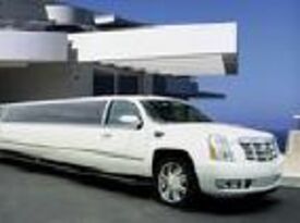 Prime Time Global Limos - Event Limo - Miami, FL - Hero Gallery 1