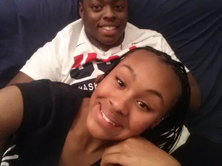 This was their very first date. Even though they got together on December 30, 2014, Jasmine was on punishment so the two had to wait for their official first date. 