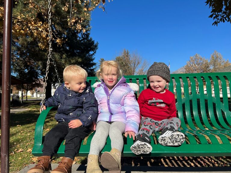 First time the kids met each other