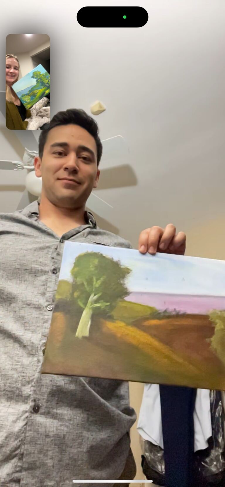 Spicing up those long distance dates. Paint and sip! 