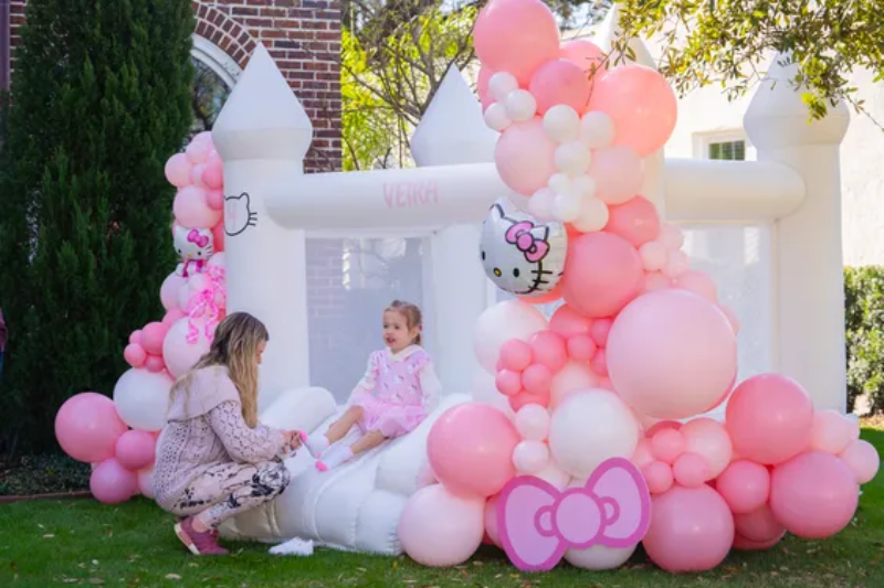 Hello Kitty party idea - bounce house